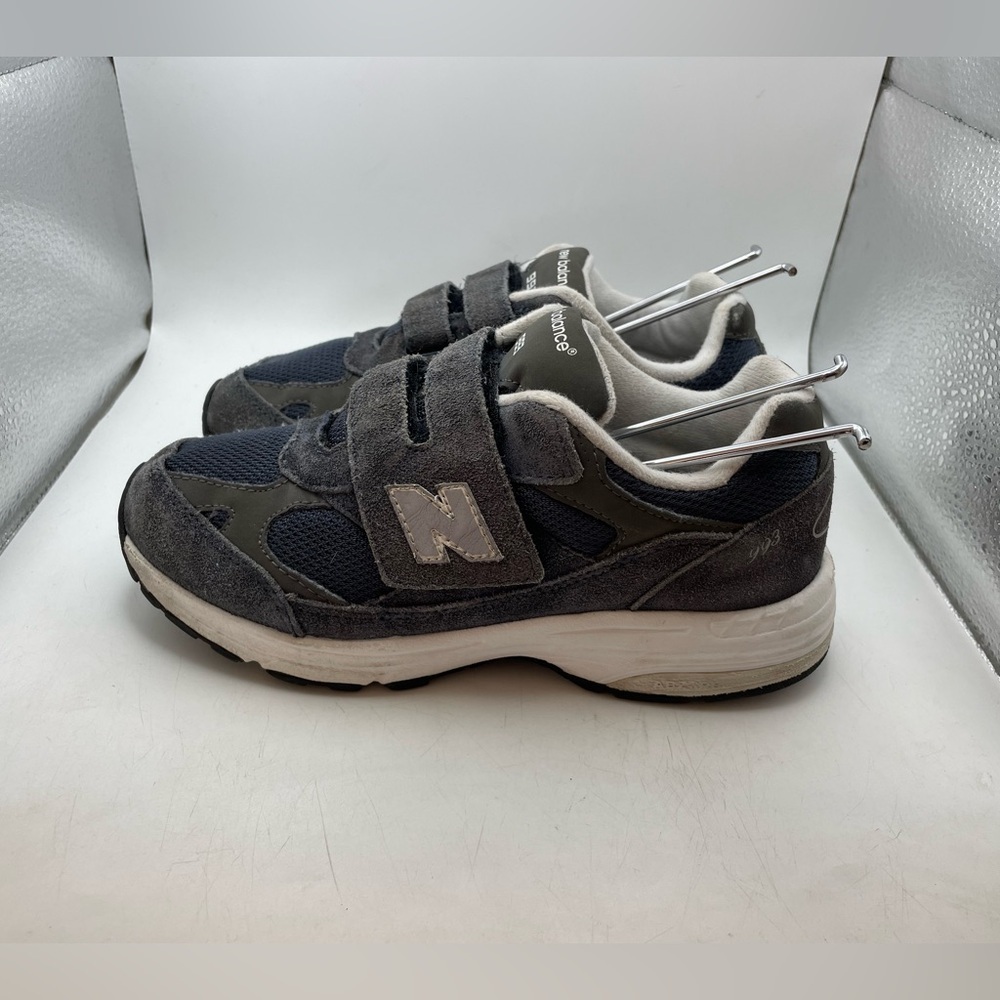 New Balance 993 blue suede boys Sneakers size 2.5